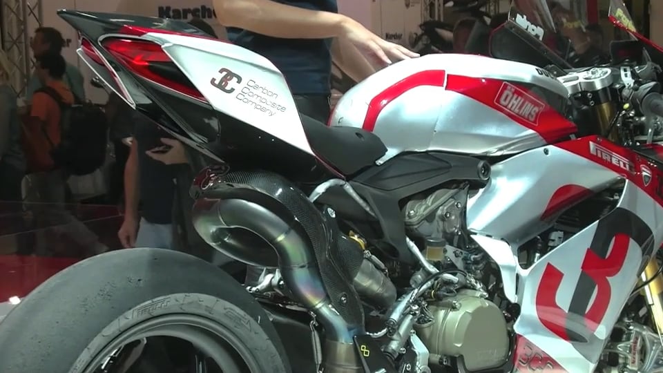 Tipp 3 "Winterreifen bei SUV und Sportwagen" – Serie: Sicher durch den Winter