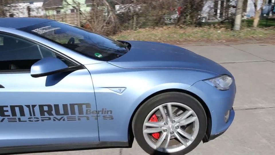 Wohnkabine Four-Wheel Wildcat (2011) auf Nissan Navara Doka