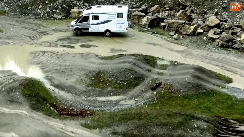 Kastenwagen mit gigantischem Raumbad Adria Twin 640 SPX