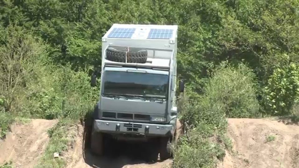 HEBE Sandboards - Shovel Tracks - Bergung 2