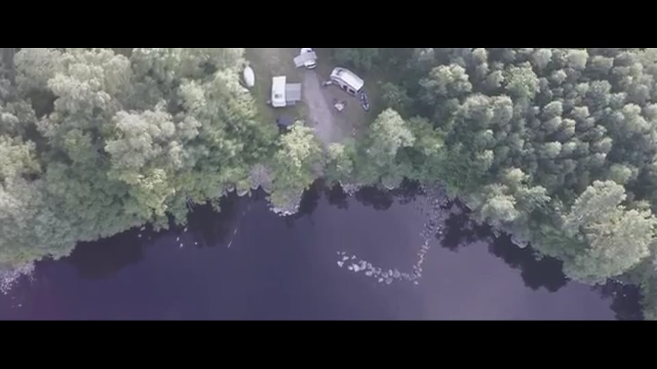 BMW 2002 Hommage. 50 Jahre pure Freude am Fahren | selected by motomovie