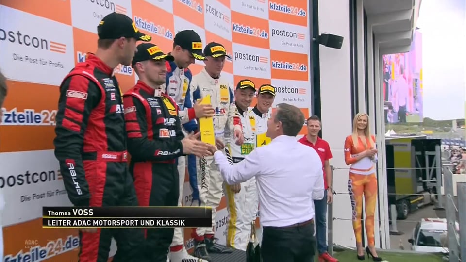 Audi – Effizienztechnologie ultra: Audi Matrix LED-Scheinwerfer - Animation | selected by motomovie