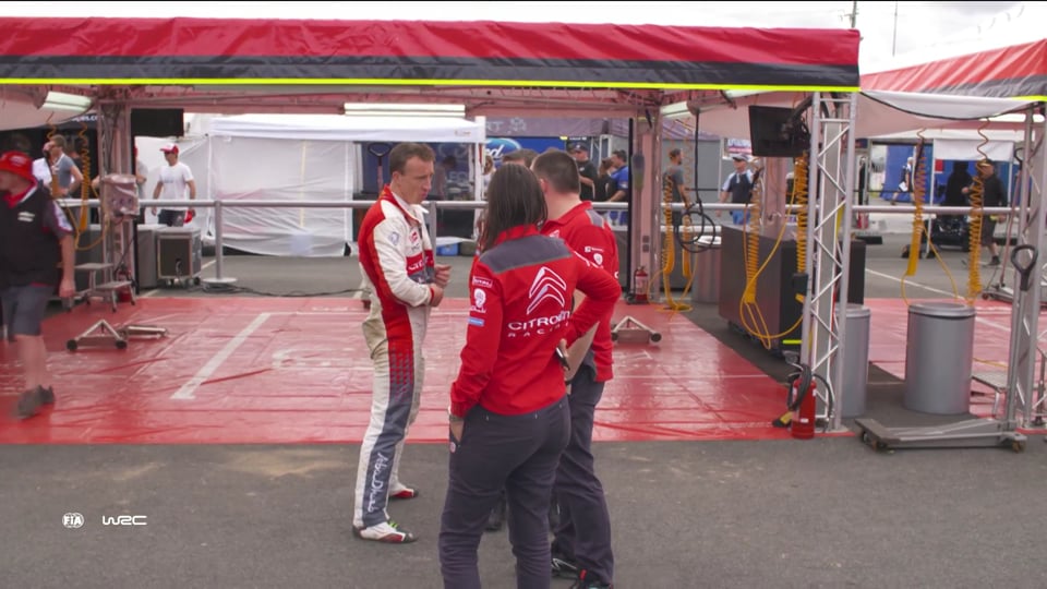 Podium und zwei Klassensiege für Porsche am Mount Panorama