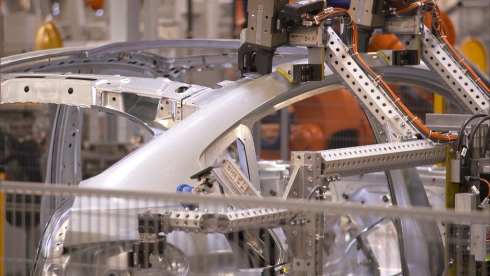 Mark Webber and the GT2 RS on the Albert Park Grand Prix Circuit