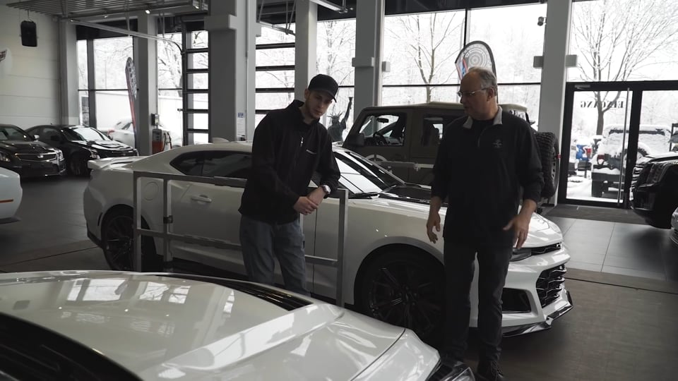 Die Siebziger: Ein Porsche 917 auf Leinwand