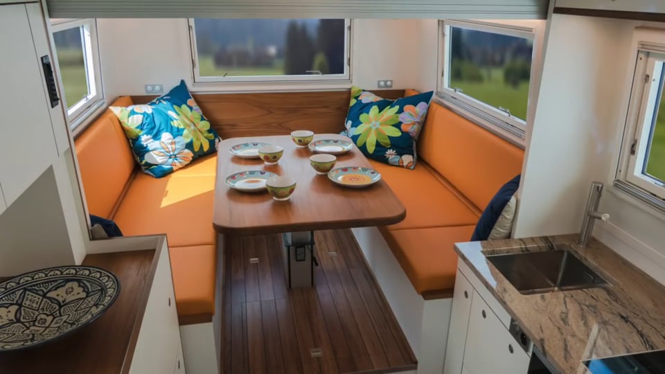 Back in front row – Porsche Motorsport 2016