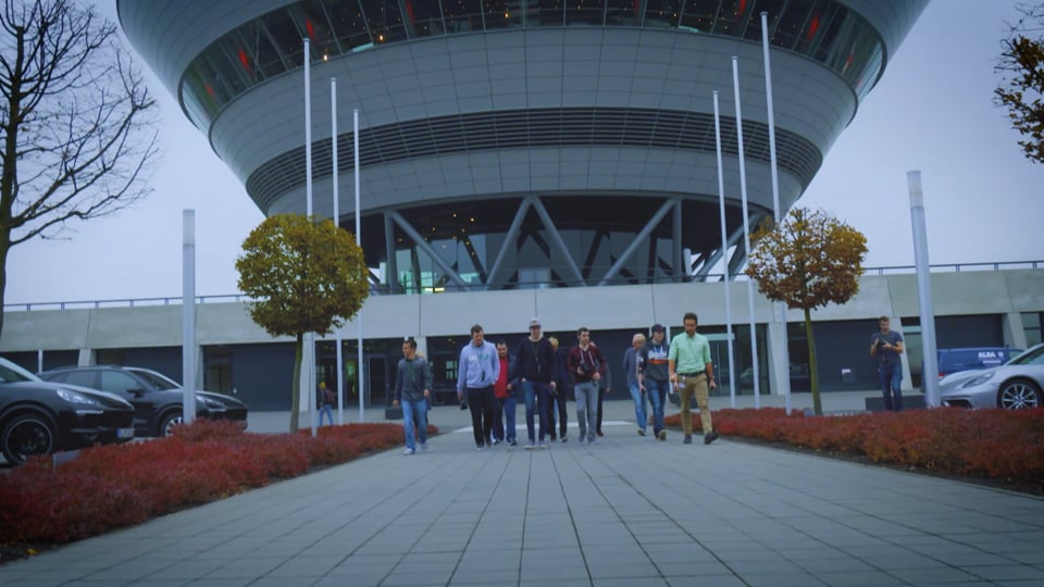 Thriller at Silverstone – Porsche Motorsport 2016