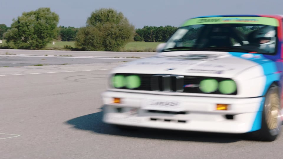 Der neue BMW i8 Roadster 