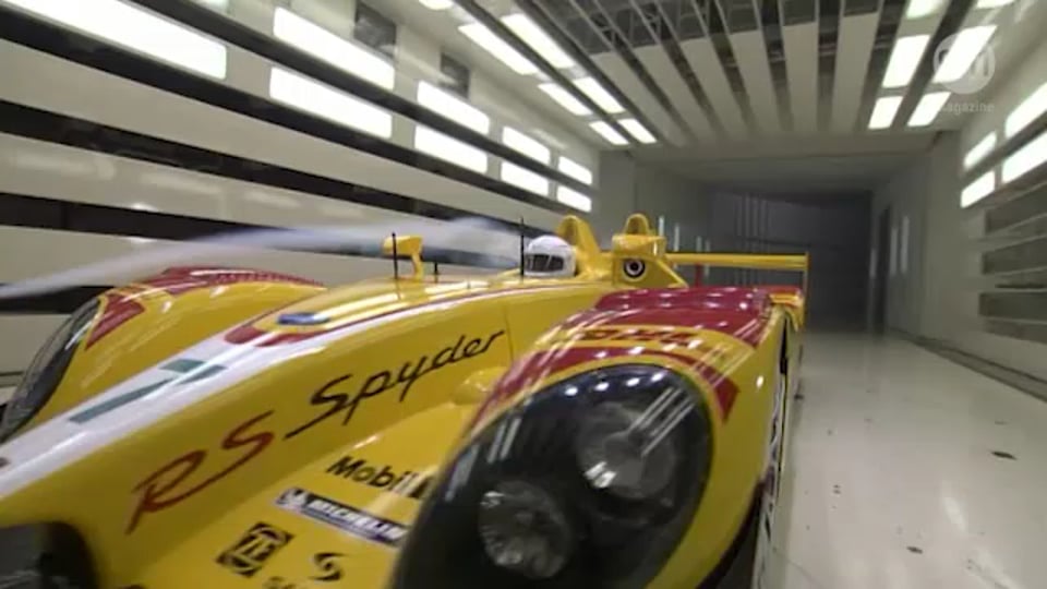 Stark, schnell, spektakulär: Der neue 911 GT3 R – Trailer