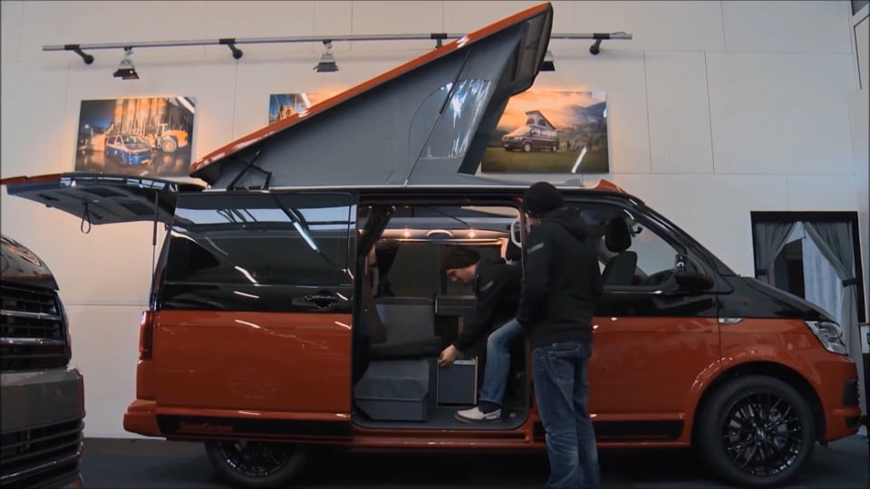 Volvo XC40: Parkpilot System "in action"