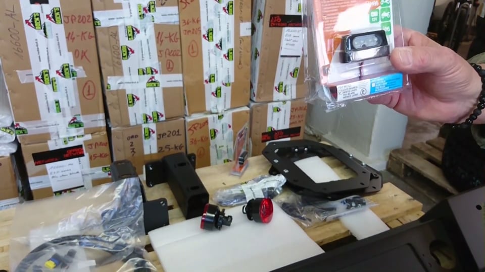 The BMW i8 Production