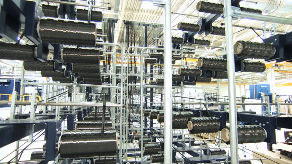 Mike Horn und die G-Klasse - zwei Extremsportler erreichen den legendären K2...