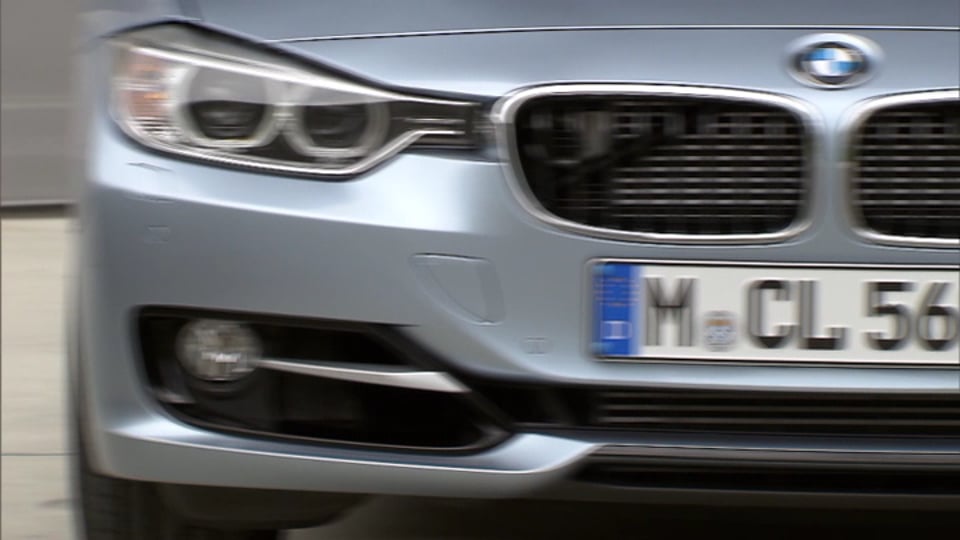 Mike Horn und die G-Klasse - zwei Extremsportler erreichen den legendären K2