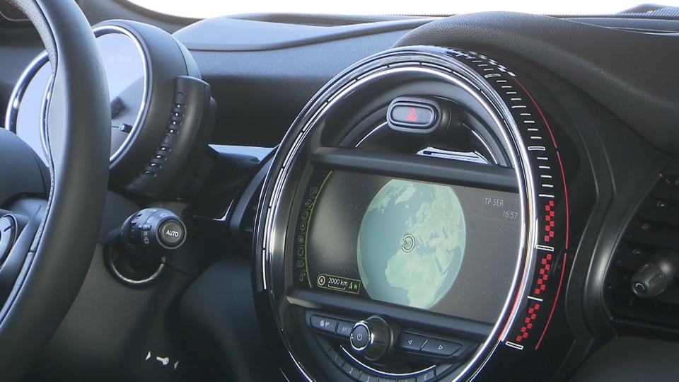 Land Rover saves lives with three words 