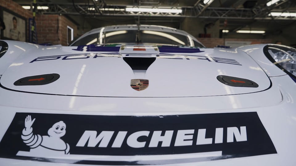  How to load the boot of your car for the holidays and keep your sanity...