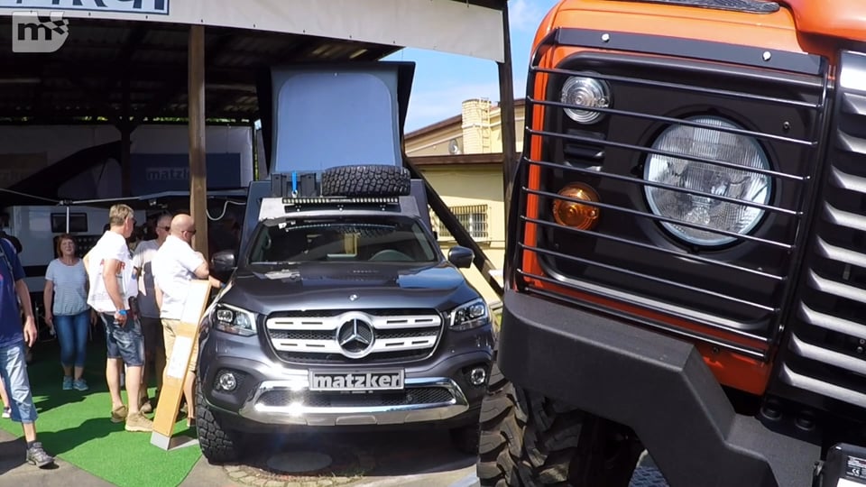 Classic Project Gold: The craftsmanship. Seam and stitch.