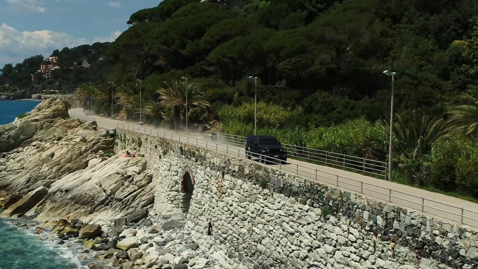 Mit dem Porsche Cayenne S auf Innovations-Tour.