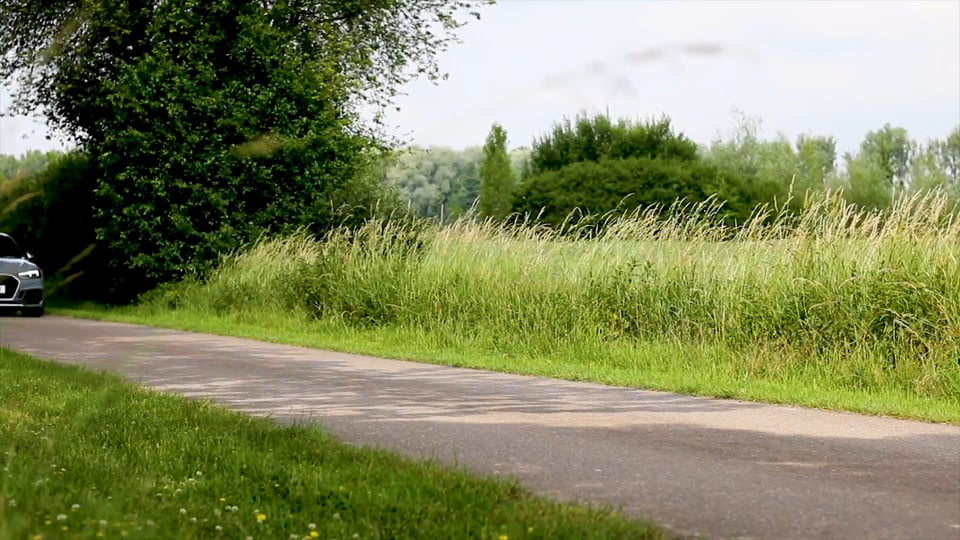 Mit dem Panzer in die Steilkurve