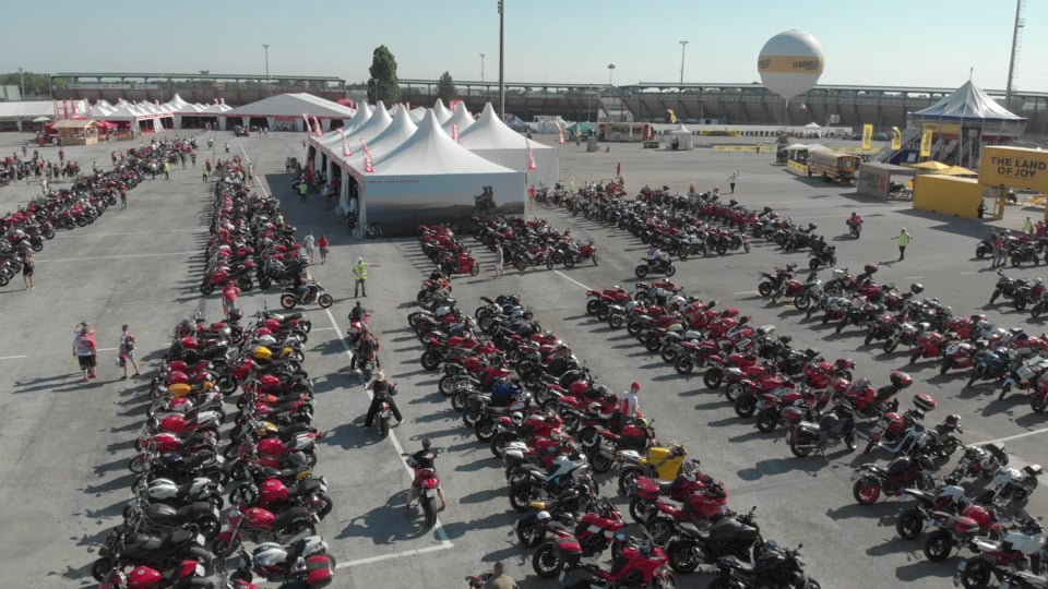Porsche Carrera Cup Deutschland, 11. Lauf, Sachsenring – Siebter Saisonsieg: Thomas Preining gewinnt auf dem Sachsenring