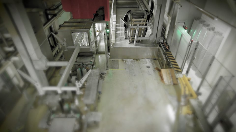 Vollintegriertes Womo mit elektr. verstellbarem Bett - Adria Sonic 700 DC