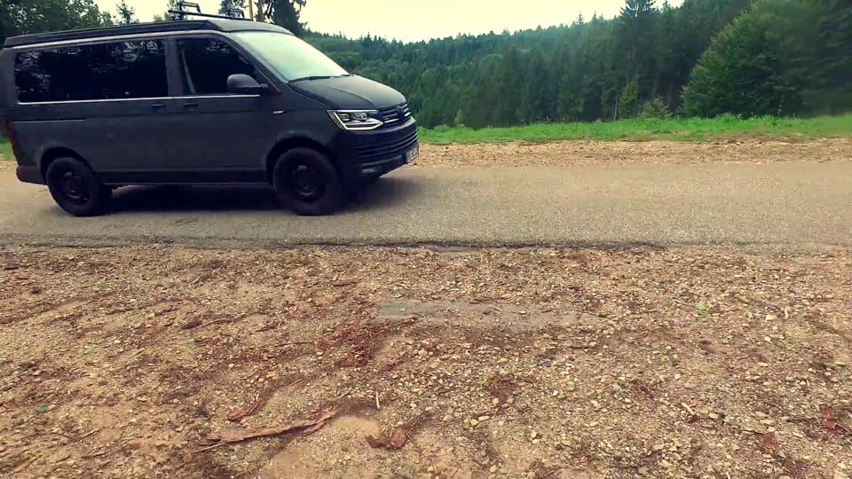  VinFast at 2018 Paris Motor Show