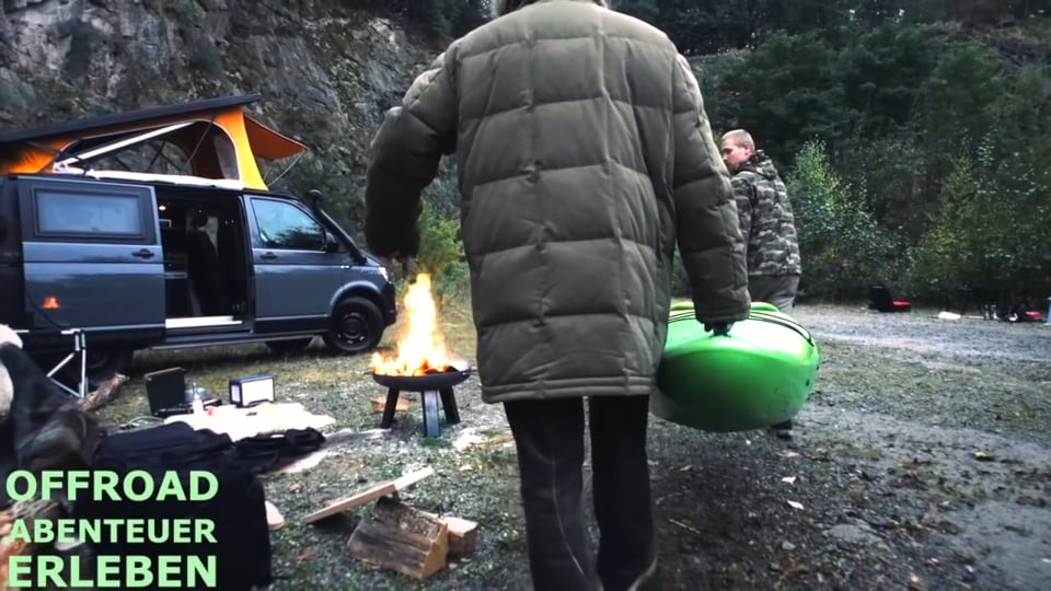 Renault News: New Mobility – The Group unveils Augmented Editorial Experience to link premium content with new mobility.