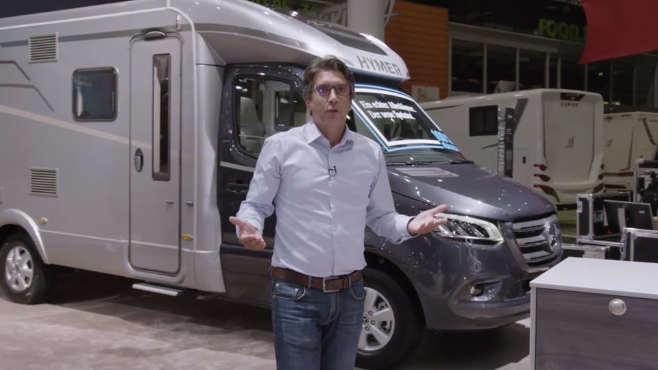  Aston Martin at the Paris Motor Show: DB 11