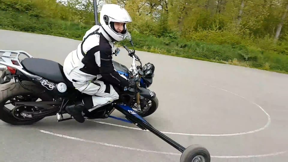 ACTION MOBIL - DESERT CHALLENGER