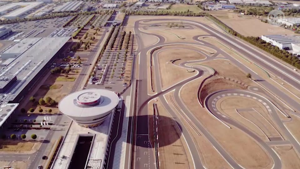 Kopie von Fahrradfahrer fast übersehen