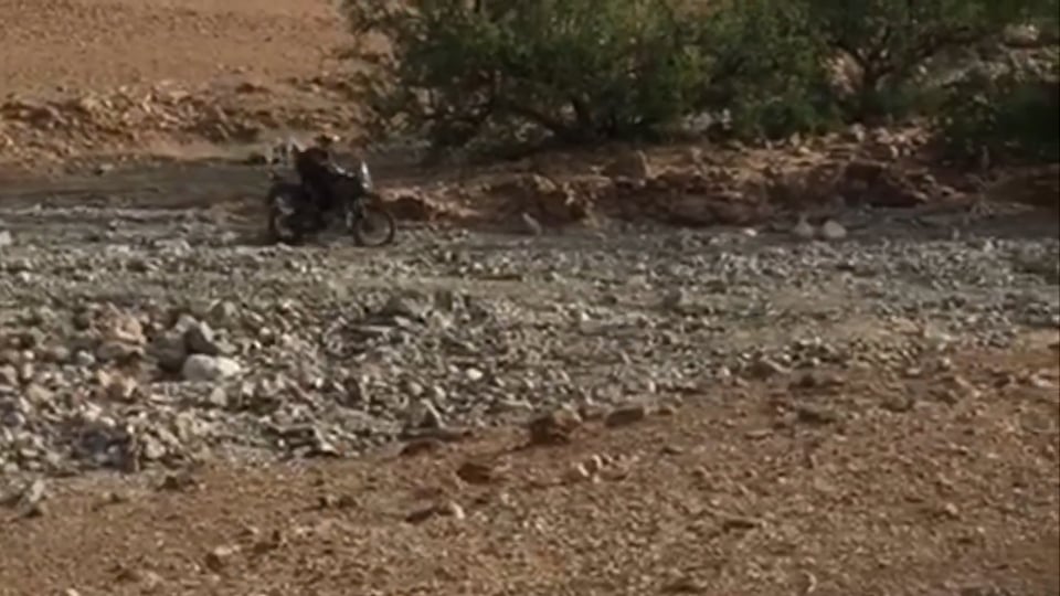 Ural auf Moto Cross Strecke