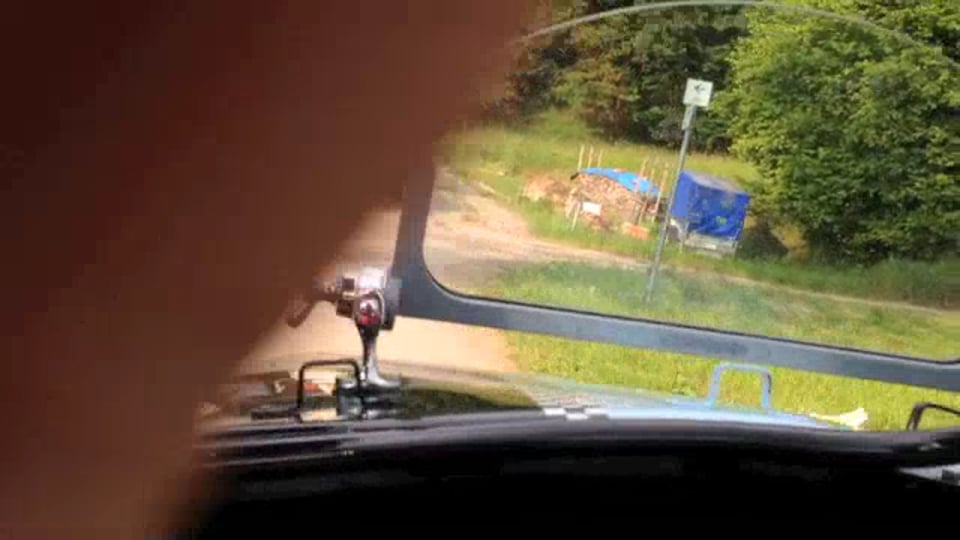 Jutta Kleinschmidt testet Quadix Buggy 800 Straßenversion 