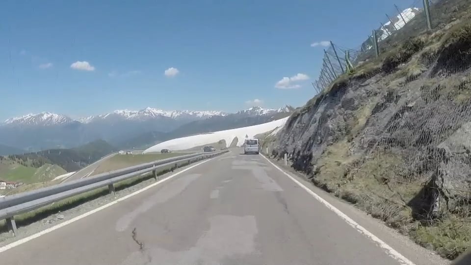 mcchip-dkr Leistungssteigerung Stufe 2+ Mercedes Benz E 63 AMG 5.5 V8 Bi-Turbo